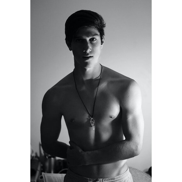 Men's Adjustable Black Rope Healing Crystal Natural Gemstone Pointed Necklaces - Picture 2 of 7